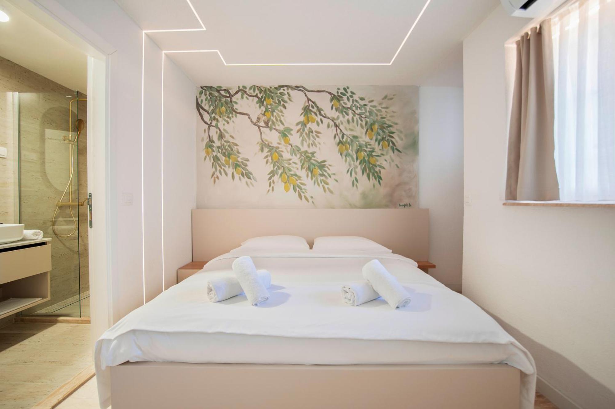 Style Rooms Сплит Екстериор снимка